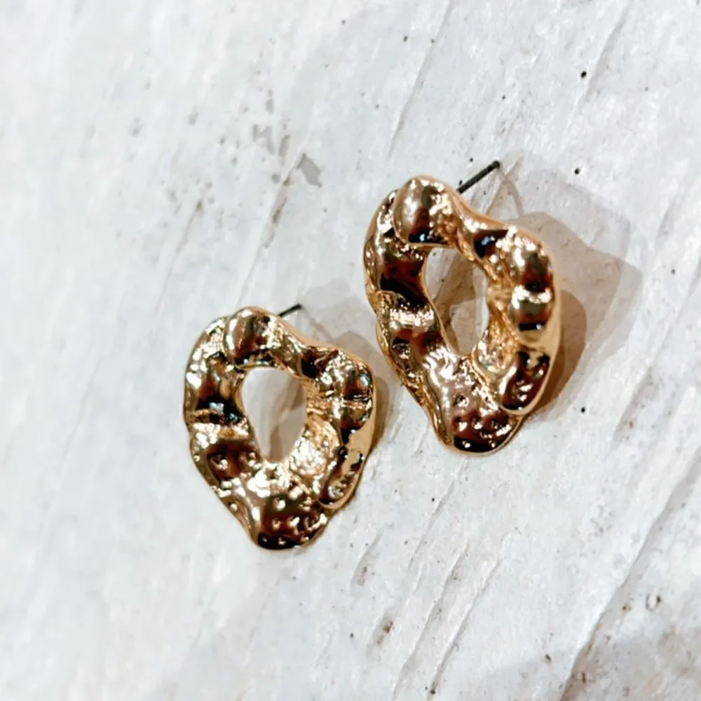 geo stud earring  A218